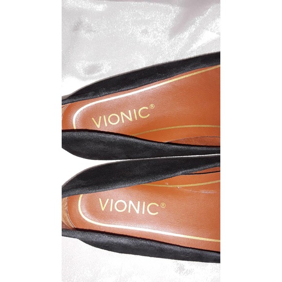 NWOB Vionic Black AMANDA Ballet Flats with Acryllic Tortoise Buckle 6 - Picture 8 of 8
